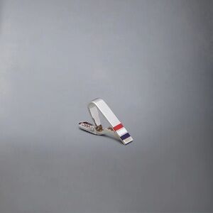 Thom Browne SILVER ENAMEL STRIPE SHORT TIE BAR